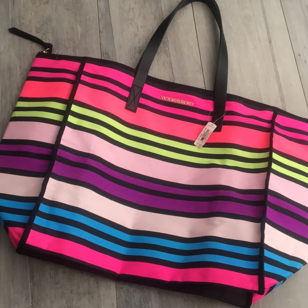 NWT Victoria's Secret Tote💥Sale💥🕶